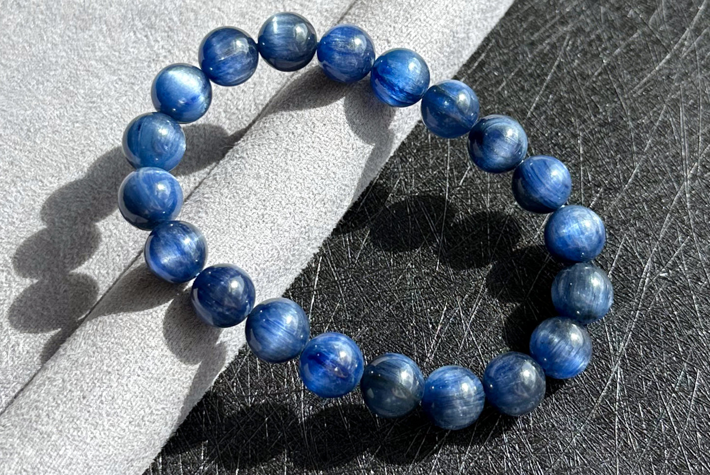 9.5mm+, Certified Undyed Top Grade Blue Kyanite Bracelet, Kyanite Bracelet, Full chatoyant Blue Kyanite, 天然无烤无染猫眼蓝晶石
