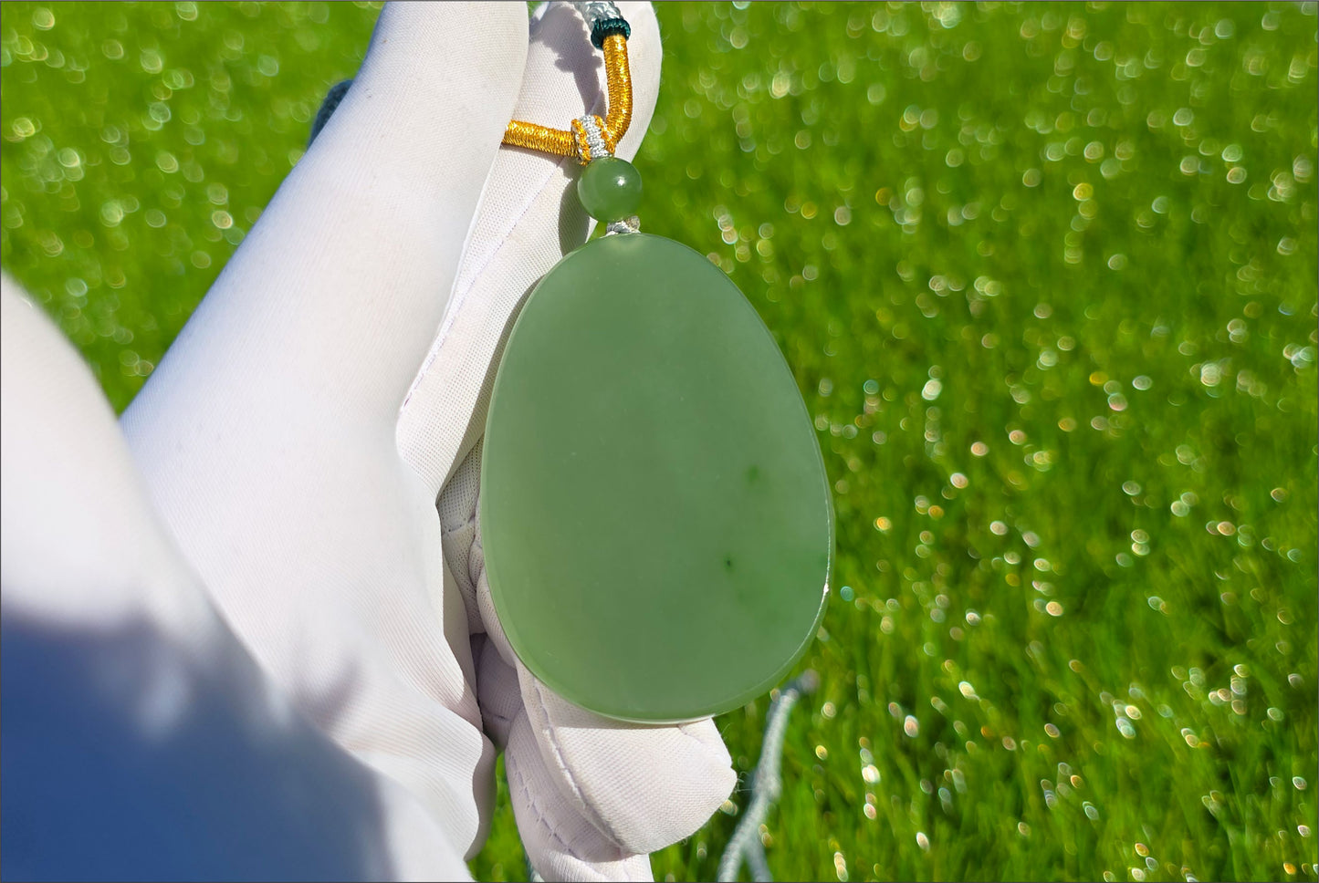 Certified Natural Green Nephrite Jade “Wushi Pai” Pendant, 天然碧玉46无事牌吊坠
