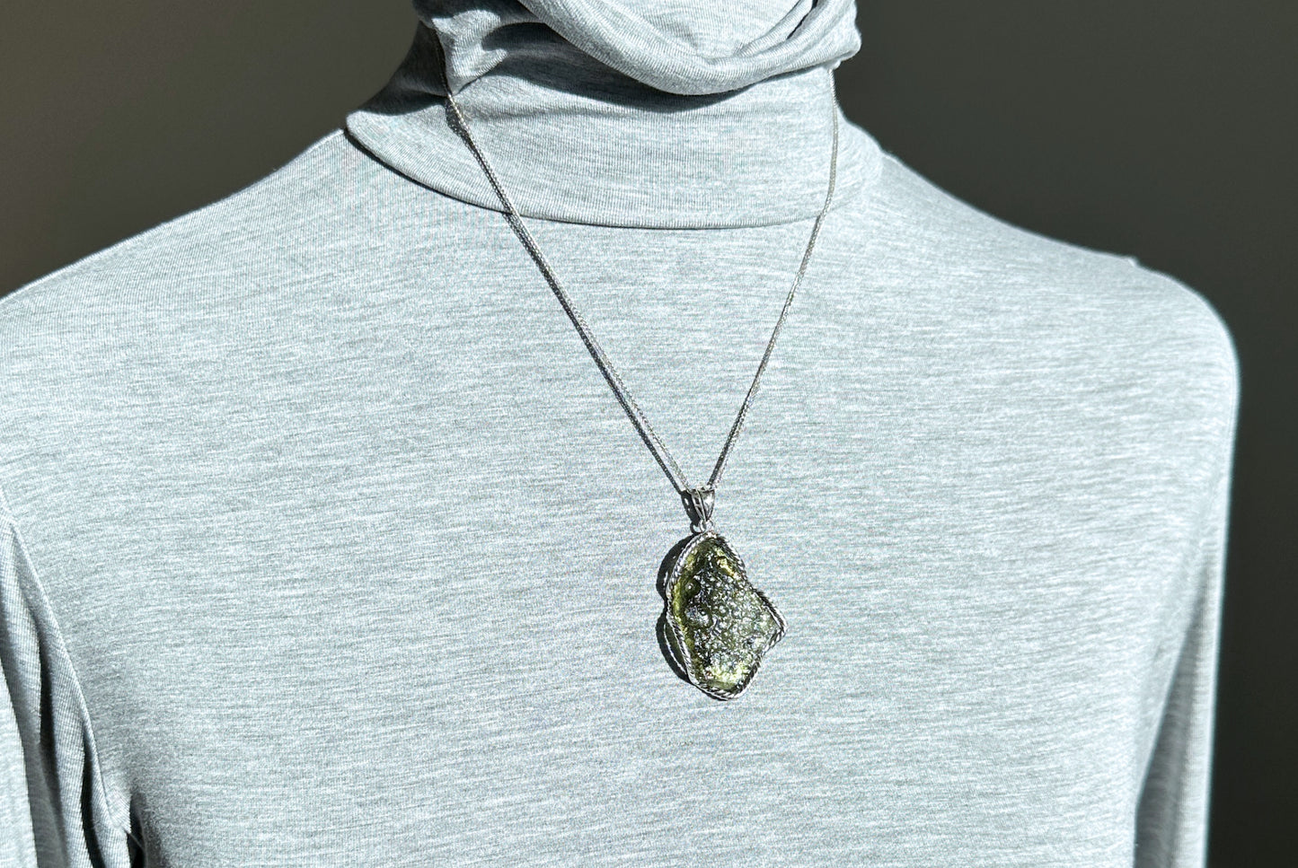 10.52Grams, Authentic Raw Moldavite tektite Silver Warpped Pendant, Real Raw Moldavite Pendant, 天然稀有捷克陨石原石手工包纯银吊坠