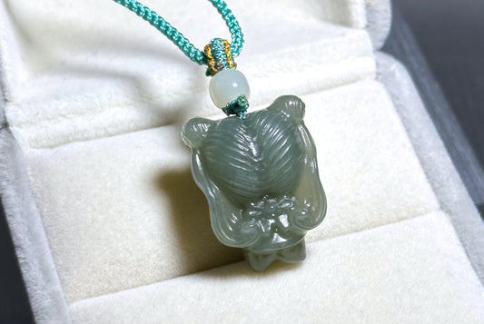 Certified Natural Lake Green Nephrite Jade Carved Usagi Tsukino Pendant, 天然湖水绿和田玉雕刻美少女月野兔吊坠