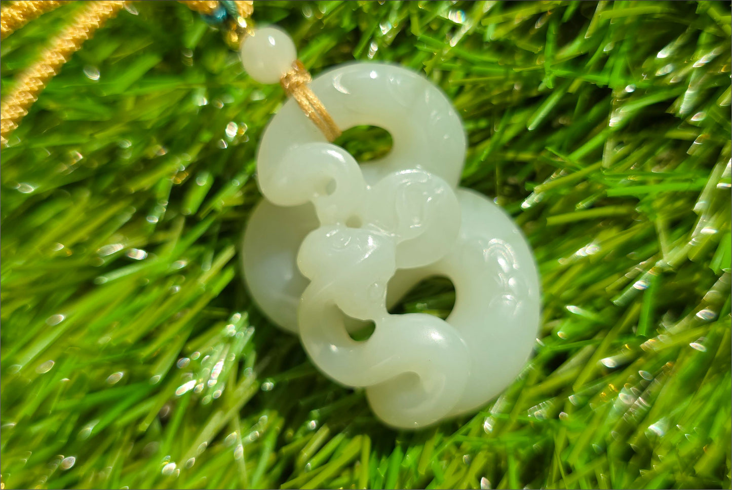Certified Natural Qiemo White Nephrite Jade Hand-Carved Snake Pendant, 天然且末白和田玉手工雕刻蛇吊坠