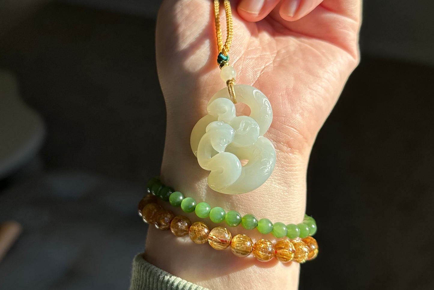 Certified Natural Qiemo White Nephrite Jade Hand-Carved Snake Pendant, 天然且末白和田玉手工雕刻蛇吊坠