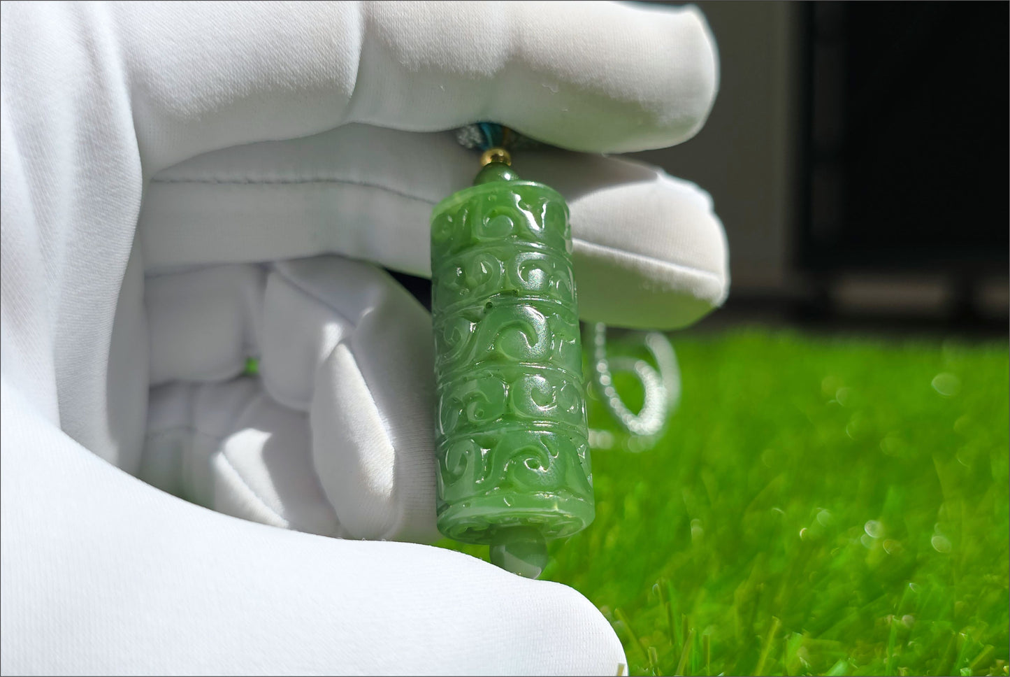 Certified Natural Spinach Green Nephrite Jade Carved Barrel-shaped Pendant,天然阳菠菜绿碧玉桶珠吊坠