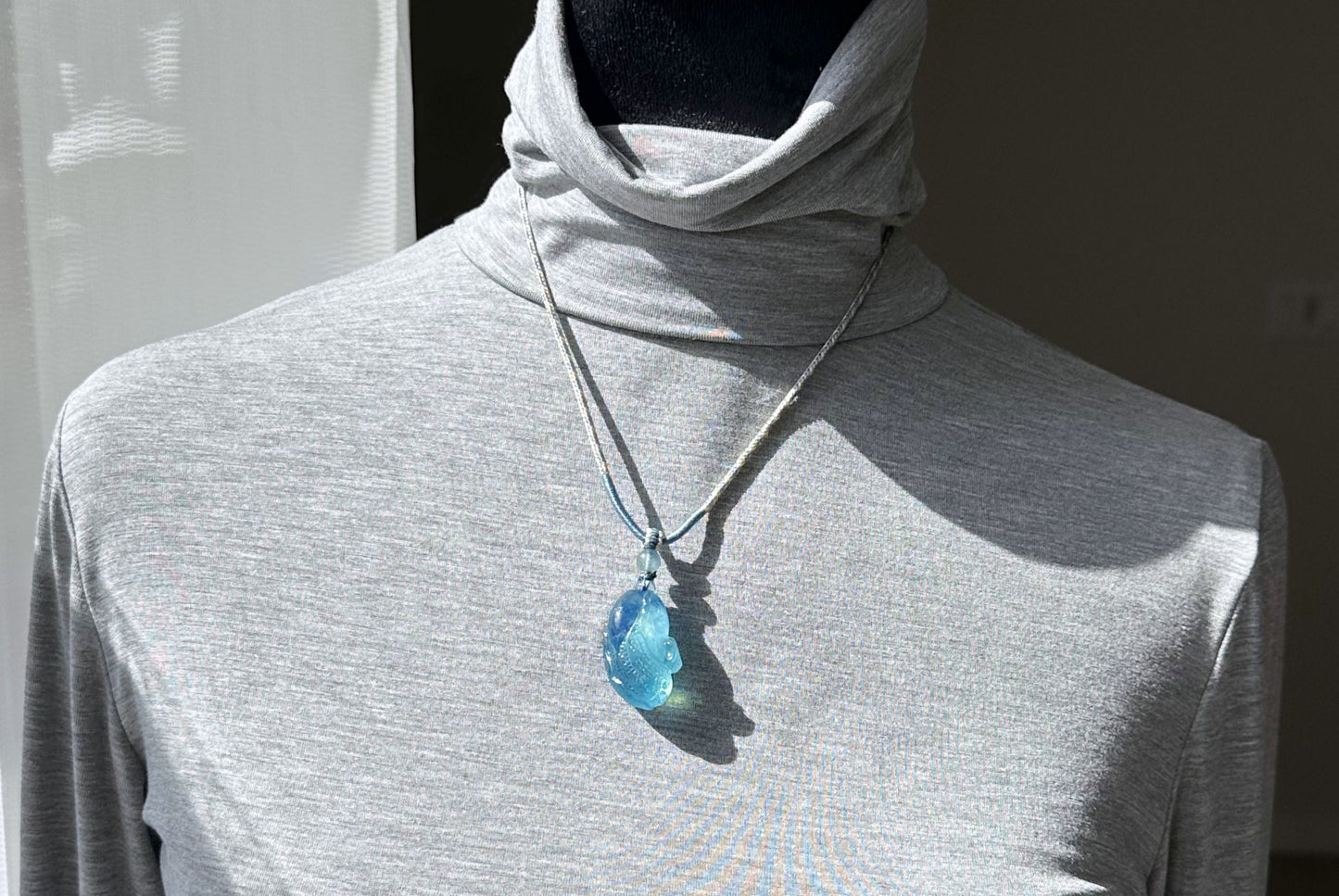 Certified Natural Blue Aquamarine Hand Carved Cabbage (Bok choy) Pendant, Aquamarine Pendant, 天然海蓝宝手工雕刻白菜吊坠