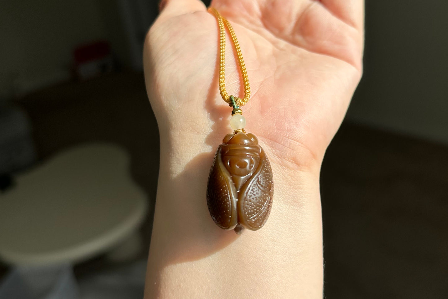Certified Natural Full Brown Sugar Nephrite Jade Hand-Carved Cicada Pendant, 天然且末糖手工雕刻一鸣惊人(蝉)吊坠