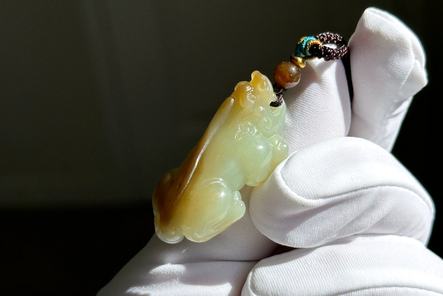Certified Natural Brown Sugar and Greenish Yellow Nephrite Jade Hand-Carved Pixiu Pendant, 天然青黄口带糖和田玉手工雕刻貔貅吊坠