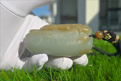 182.58Grams, Certified Natural High-Quality Qiemo Warm White and Yellow Sugar Hand Carvd Nephrite Jade Hand-Carved Buffalo Handheld Piece, 天然且末青白带黄糖和田玉手工雕刻水牛手把件
