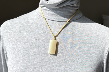 Certified Natural Sugar and White Nephrite Jade Wushi Peace Pendant, 天然高品质且末糖白无事牌