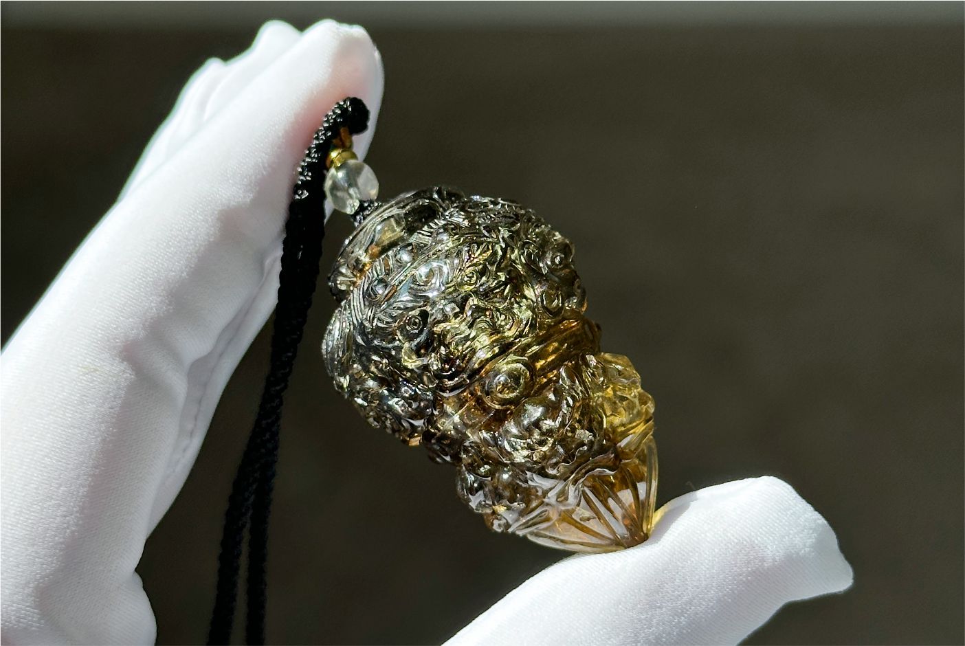 33.028grams, Natural Greenish Libyan Desert Glass Tektite Four-Faced Buddha Vajra Pendant, Collector-Grade Tektite | Powerful Spiritual Amulet, 天然四面金刚杵利比亚陨石吊坠