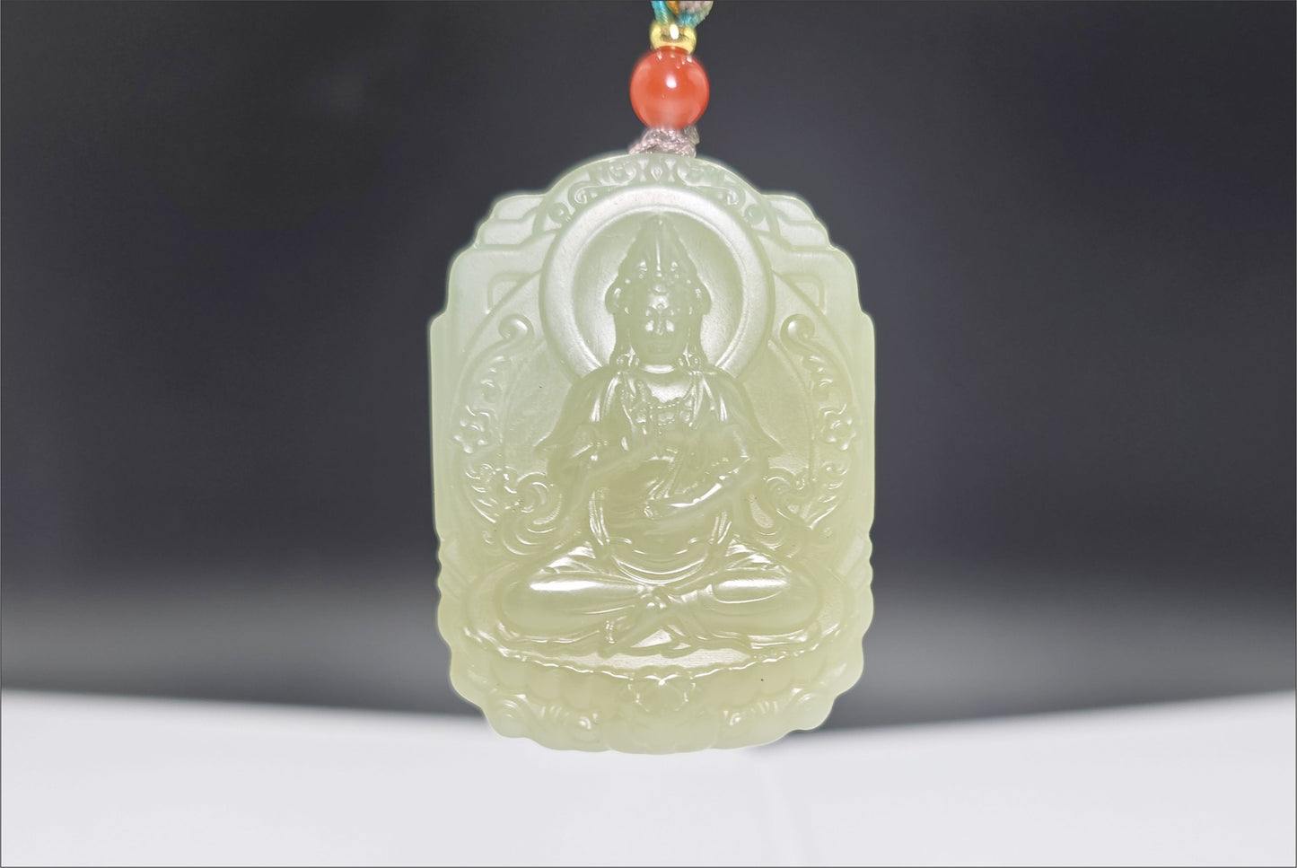 Certified Natural Qingshui Nephrite Jade Carved Guanyin Pendant, 天然晴水和田玉观音吊坠