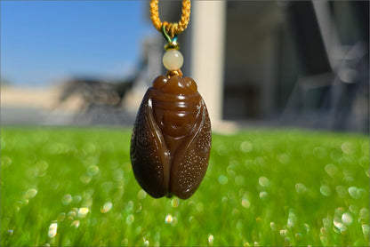 Certified Natural Full Brown Sugar Nephrite Jade Hand-Carved Cicada Pendant, 天然且末糖手工雕刻一鸣惊人(蝉)吊坠