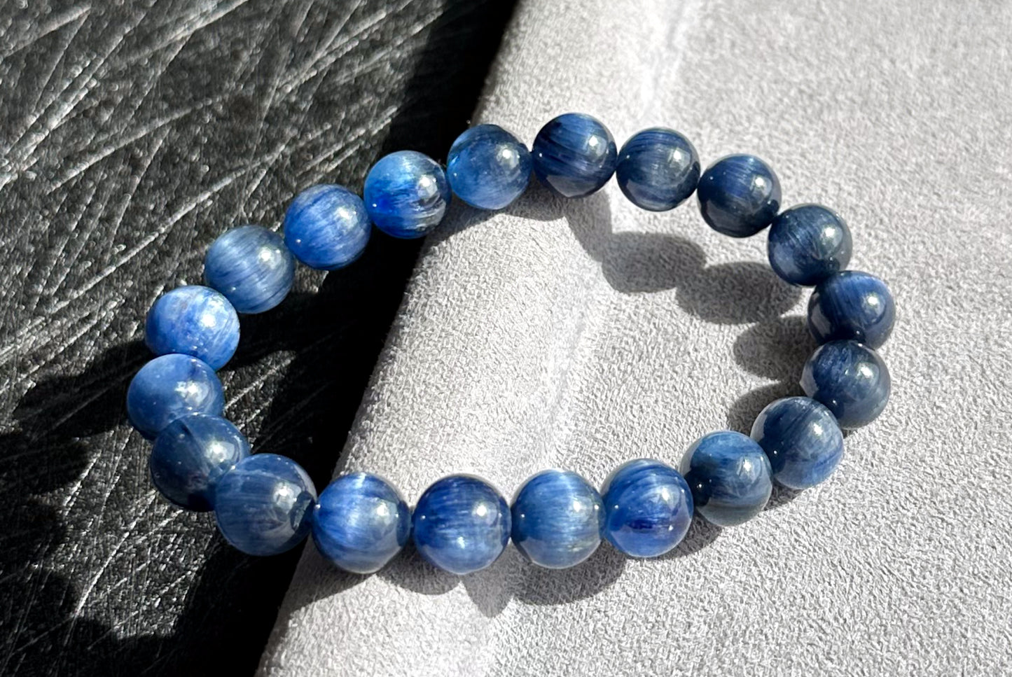 9.5mm+, Certified Undyed Top Grade Blue Kyanite Bracelet, Kyanite Bracelet, Full chatoyant Blue Kyanite, 天然无烤无染猫眼蓝晶石