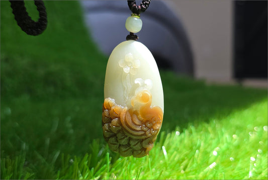 Certified Natural Qiemo Sugar-White Nephrite Jade Hand Carved Peacock Pendant, 天然且末糖白和田玉手工雕刻孔雀吊坠