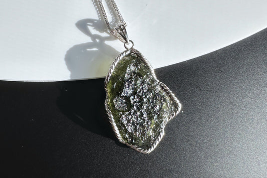 10.52Grams, Authentic Raw Moldavite tektite Silver Warpped Pendant, Real Raw Moldavite Pendant, 天然稀有捷克陨石原石手工包纯银吊坠