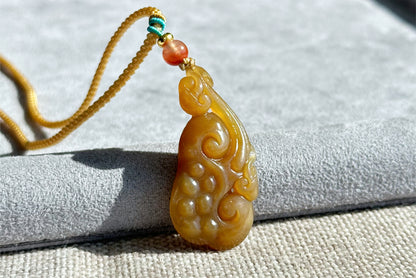 Certified Natural Qiemo Sugar Nephrite Jade Hand-Carved Ruyi Pendant, 天然且末糖手工雕刻如意吊坠