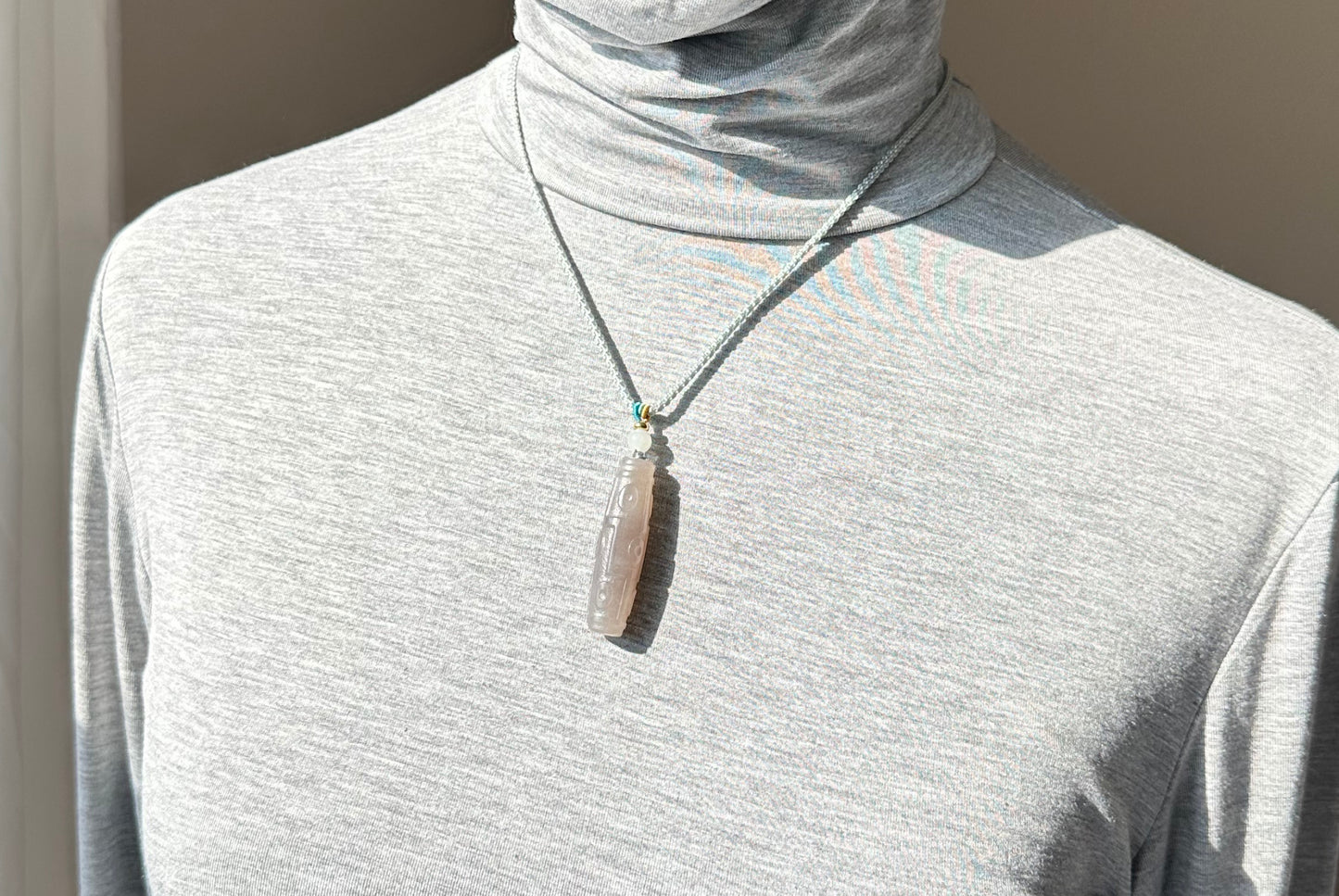 Certified Natural Smoky Gray Nephrite Jade Carved Nine-Eyed Dzi Bead Pendant, 天然烟灰和田玉雕刻九眼天珠吊坠