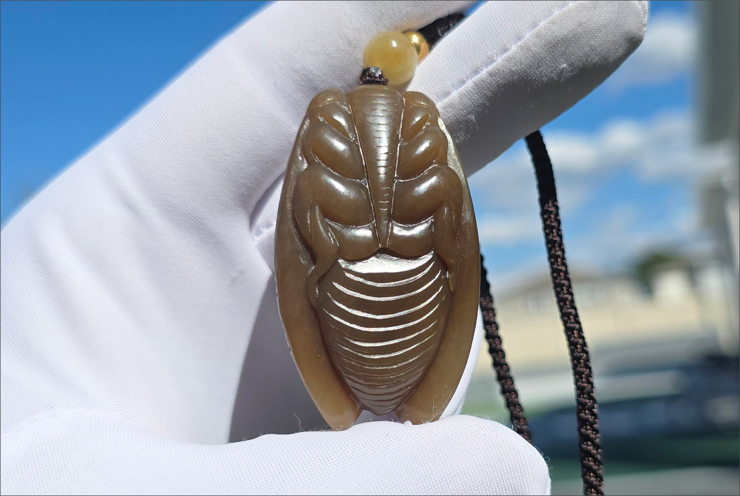 Certified Natural Full Brown Sugar Nephrite Jade Hand-Carved Cicada Pendant, 天然且末糖手工雕刻一鸣惊人(蝉)吊坠