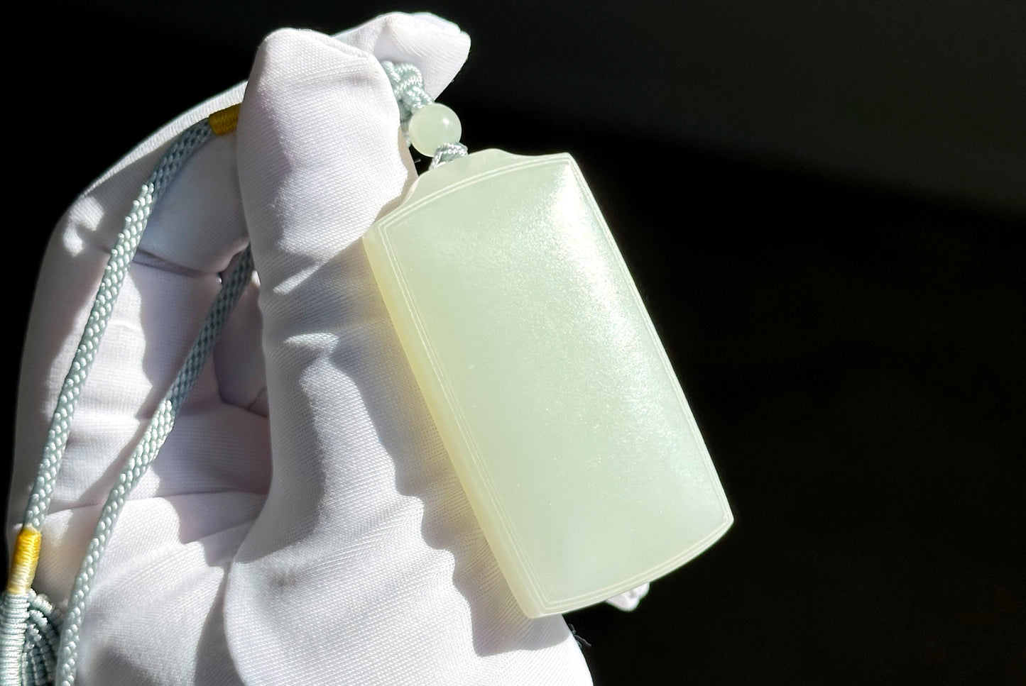 Certified Natural White Nephrite Jade Wushi pai Peace Amulet Pendant, 天然正装35俄巴沙和田白玉无事牌吊坠