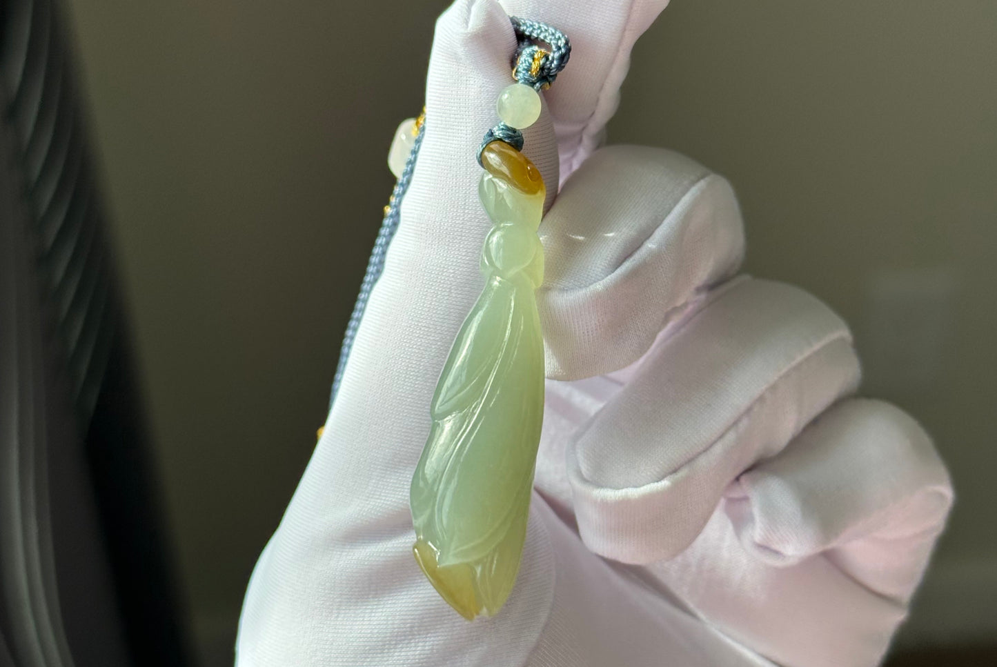 Certified Natural Qiemo Blue and Sugar Nephrite Jade Hand Carved Magnolia Flower Pendant, 天然且末冰蓝带天地糖手工雕刻玉兰花吊坠