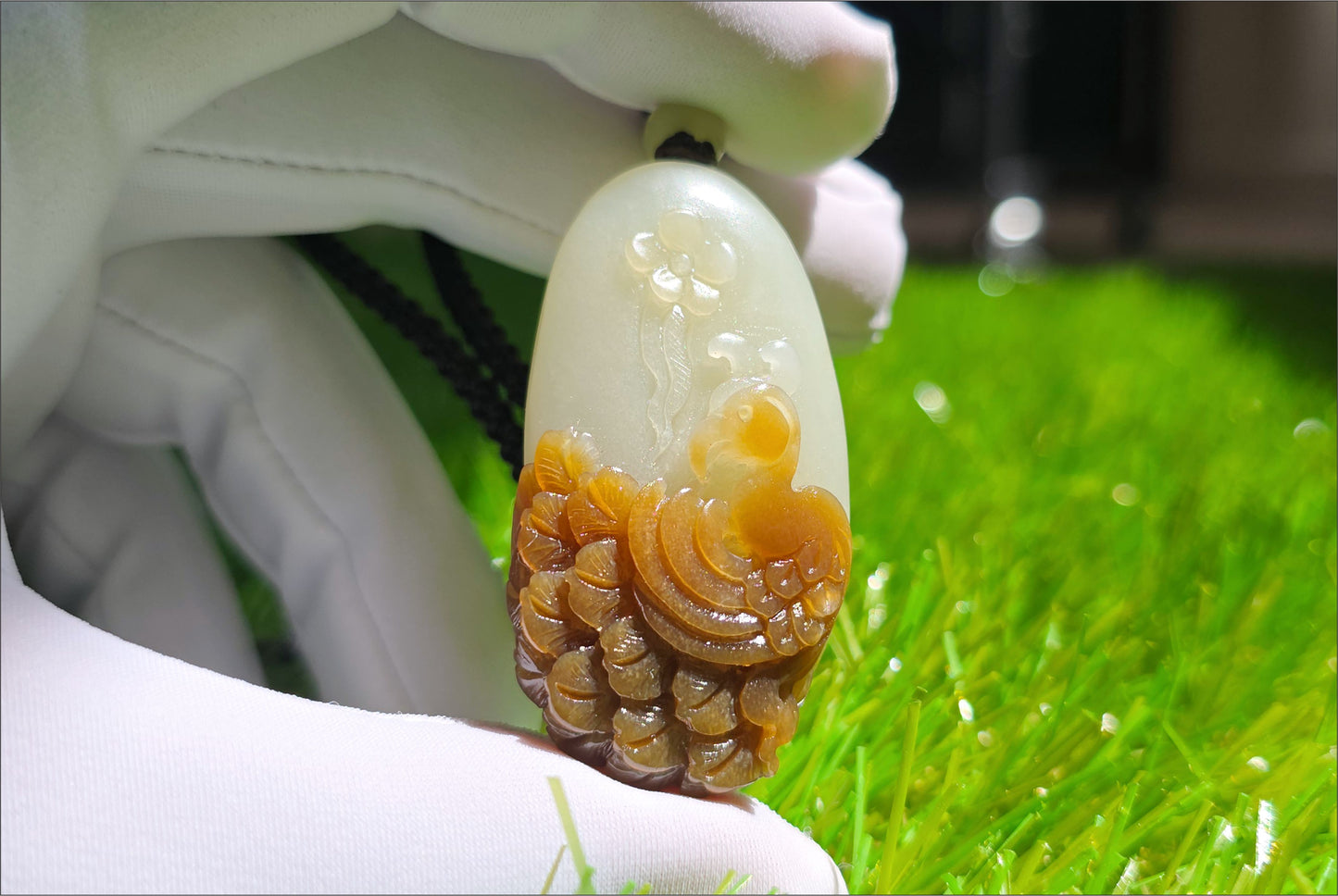 Certified Natural Qiemo Sugar-White Nephrite Jade Hand Carved Peacock Pendant, 天然且末糖白和田玉手工雕刻孔雀吊坠