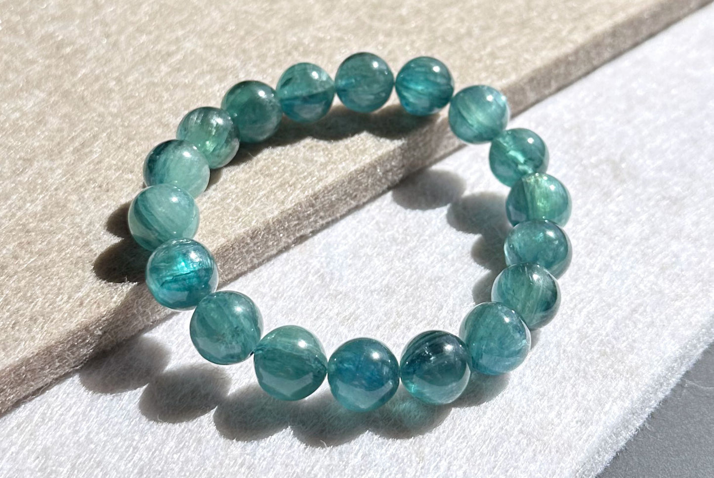 11mm+, Certified Undyed Icy Transparent Greenish Blue Kyanite Bracelet, Kyanite Bracelet, 稀有透体无烤无染绿蓝晶石