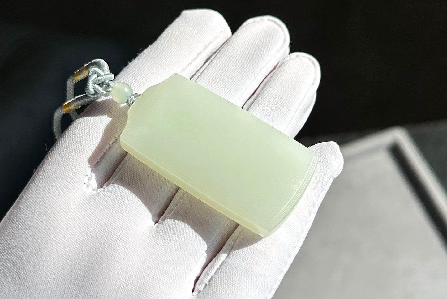 Certified Natural White Nephrite Jade Wushi pai Peace Amulet Pendant, 天然正装35俄巴沙和田白玉无事牌吊坠
