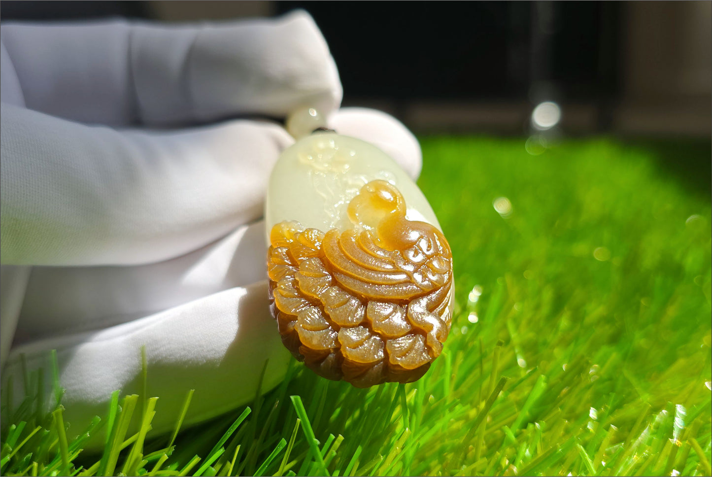 Certified Natural Qiemo Sugar-White Nephrite Jade Hand Carved Peacock Pendant, 天然且末糖白和田玉手工雕刻孔雀吊坠