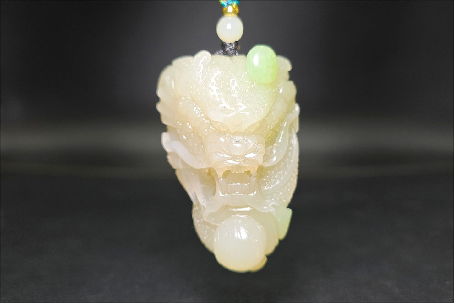 Certified Natural Qingshui and Emerald Green Nephrite Jade Hand Carved Dragon Pendant, 天然晴水带翠和田玉手工雕刻龙吊坠