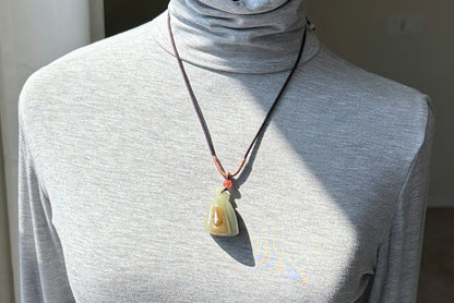 Certified Natural Warm White & Sugar Nephrite Jade Hand-Carved Frog on Lotus Pod Pendant, 天然且末青白带糖和田玉手工雕刻莲蓬吊坠