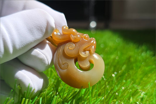 Certified Natural Qiemo Sugar and Warm White Nephrite Jade Hand Carved Antique Dragon Pendant, 天然且末糖白和田玉手工雕刻仿古龙精品吊坠