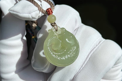 Certified Natural Qingshui Nephrite Jade Carved Koi Fish Pendant, 天然晴水和田玉雕刻锦鲤吊坠