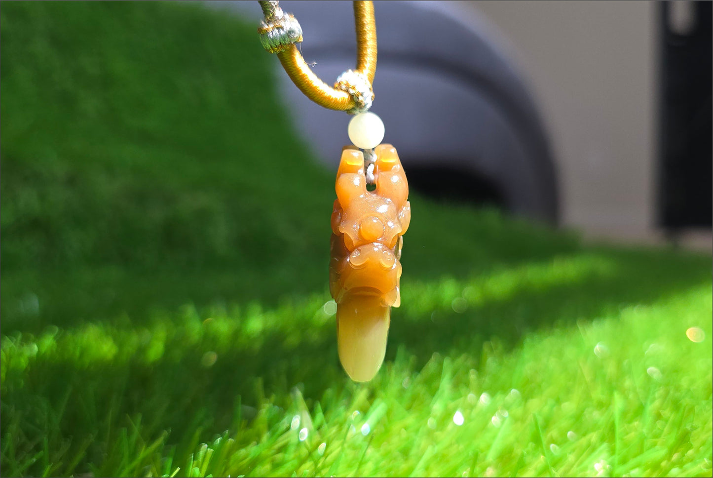 Certified Natural Qiemo Sugar and Warm White Nephrite Jade Hand Carved Antique Dragon Pendant, 天然且末糖白和田玉手工雕刻仿古龙精品吊坠