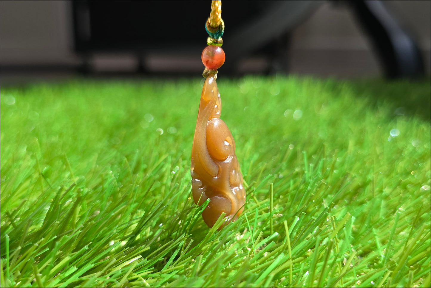 Certified Natural Qiemo Sugar Nephrite Jade Hand-Carved Ruyi Pendant, 天然且末糖手工雕刻如意吊坠