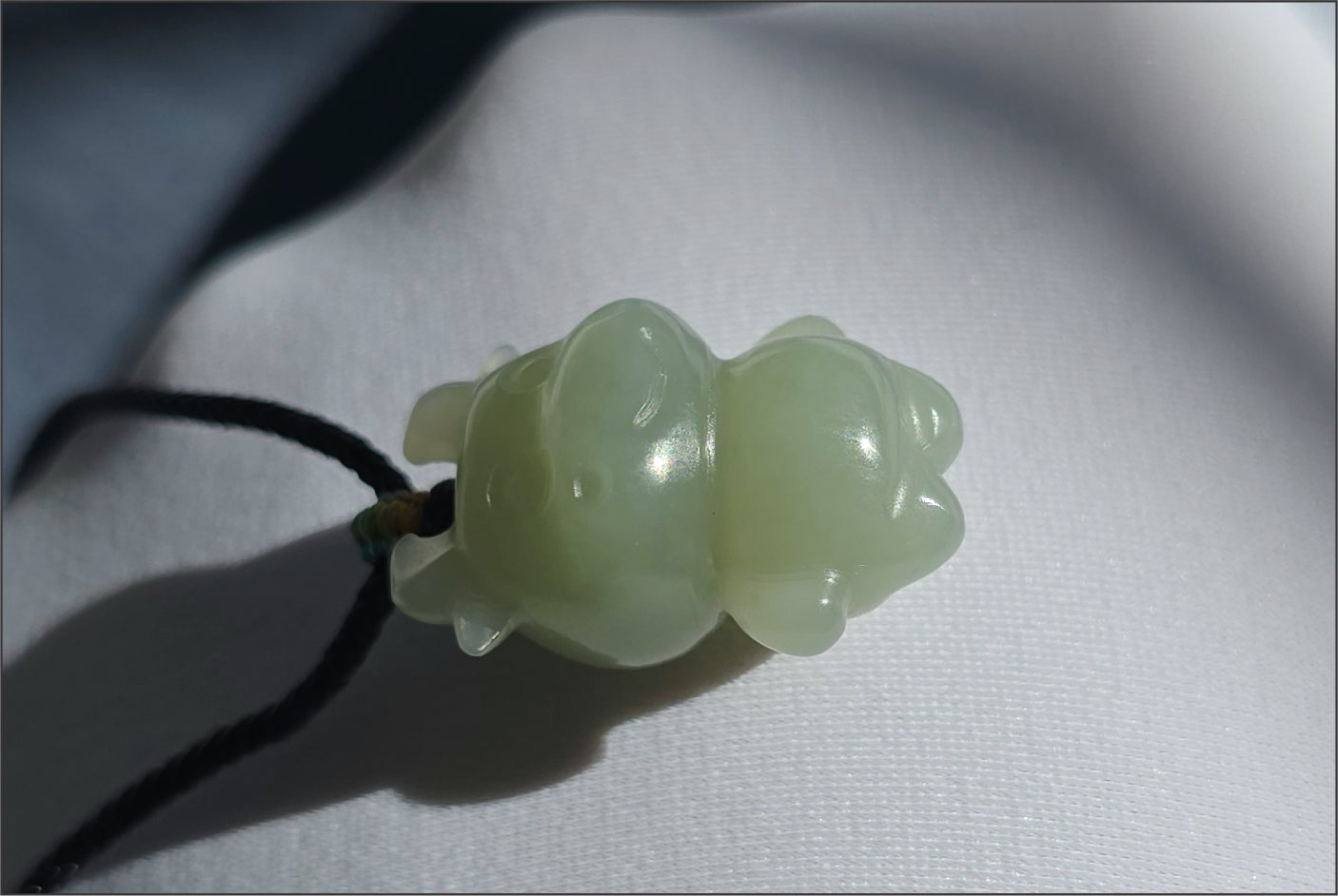 Certified Natural Lake-Green Nephrite Jade Ox Pendant | Small Carved Jade Pendant | 天然湖水绿软玉小牛吊坠