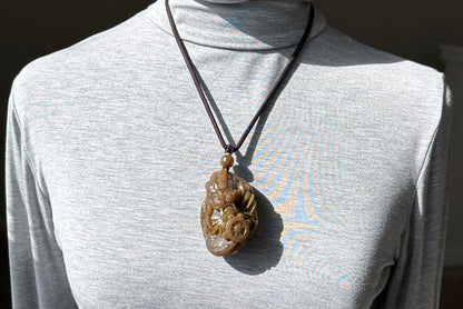 Big 94Grams, Certified Natural Full Brown Sugar Nephrite Jade Hand-Carved Dragon Small Handle / Big Pendant, 天然且末老红糖手工雕刻龙,小手把大挂件