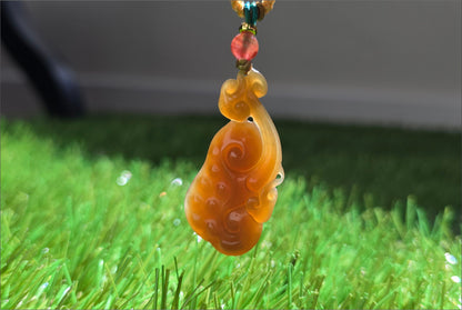 Certified Natural Qiemo Sugar Nephrite Jade Hand-Carved Ruyi Pendant, 天然且末糖手工雕刻如意吊坠