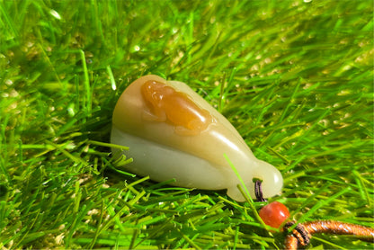 Certified Natural Warm White & Sugar Nephrite Jade Hand-Carved Frog on Lotus Pod Pendant, 天然且末青白带糖和田玉手工雕刻莲蓬吊坠