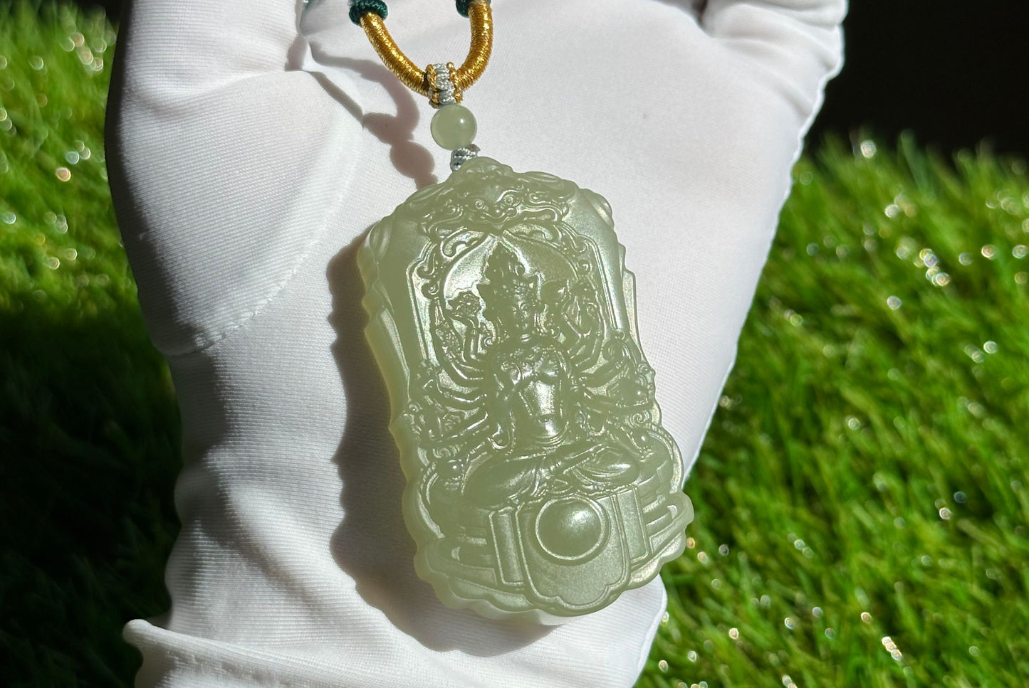 Certified Natural Green Qingshui nephrite jade Carved Thousand-Armed Avalokiteshvara Pendant, Nephrite Jade Guanyin, 天然绿晴水和田玉雕刻千手观音正装牌子吊坠