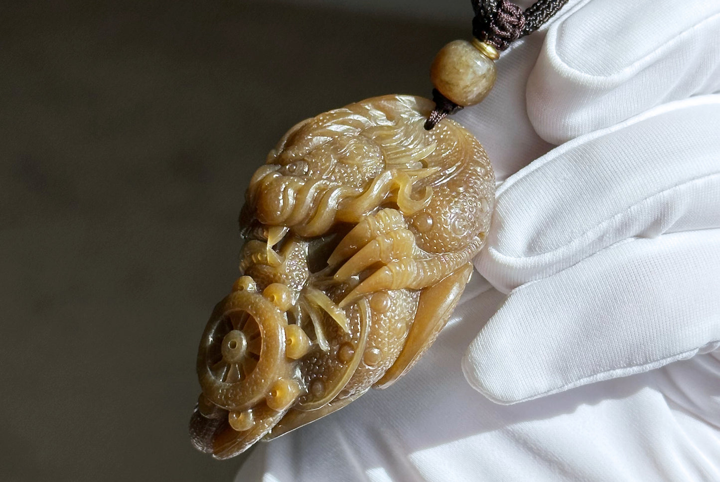 Big 94Grams, Certified Natural Full Brown Sugar Nephrite Jade Hand-Carved Dragon Small Handle / Big Pendant, 天然且末老红糖手工雕刻龙,小手把大挂件