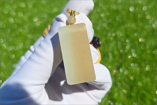 Certified Natural Sugar and White Nephrite Jade Wushi Peace Pendant, 天然高品质且末糖白无事牌
