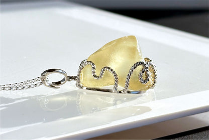 14.526Grams, Natural Authentic Libyan Desert Glass Tektite Silver Wrapped Pendant, Raw Libyan Desert Glass Pendant, 天然利比亚黄金陨石原石吊坠