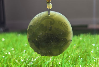 Certified Natural Lake Green Nephrite Jade Hand Carved Magpie and Peony Pendant, 天然湖水绿和田玉手工雕双面工牡丹喜鹊圆牌吊坠