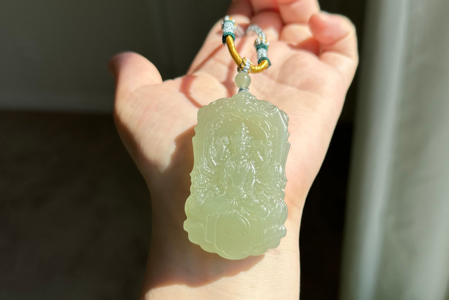 Certified Natural Green Qingshui nephrite jade Carved Thousand-Armed Avalokiteshvara Pendant, Nephrite Jade Guanyin, 天然绿晴水和田玉雕刻千手观音正装牌子吊坠