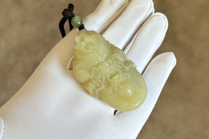 Certified Natural Ruoqiang yellow nephrite jade hand-carved dragon pendant, 天然若羌黄口和田玉手工雕刻龙吊住