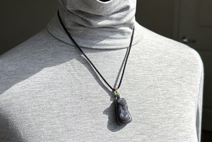Certified Natural High-Quality Imperial Purple Nephrite Jade Hand-Carved Enlightenment Pendant, 天然帝王紫和田玉手工雕刻悟道莲花吊坠