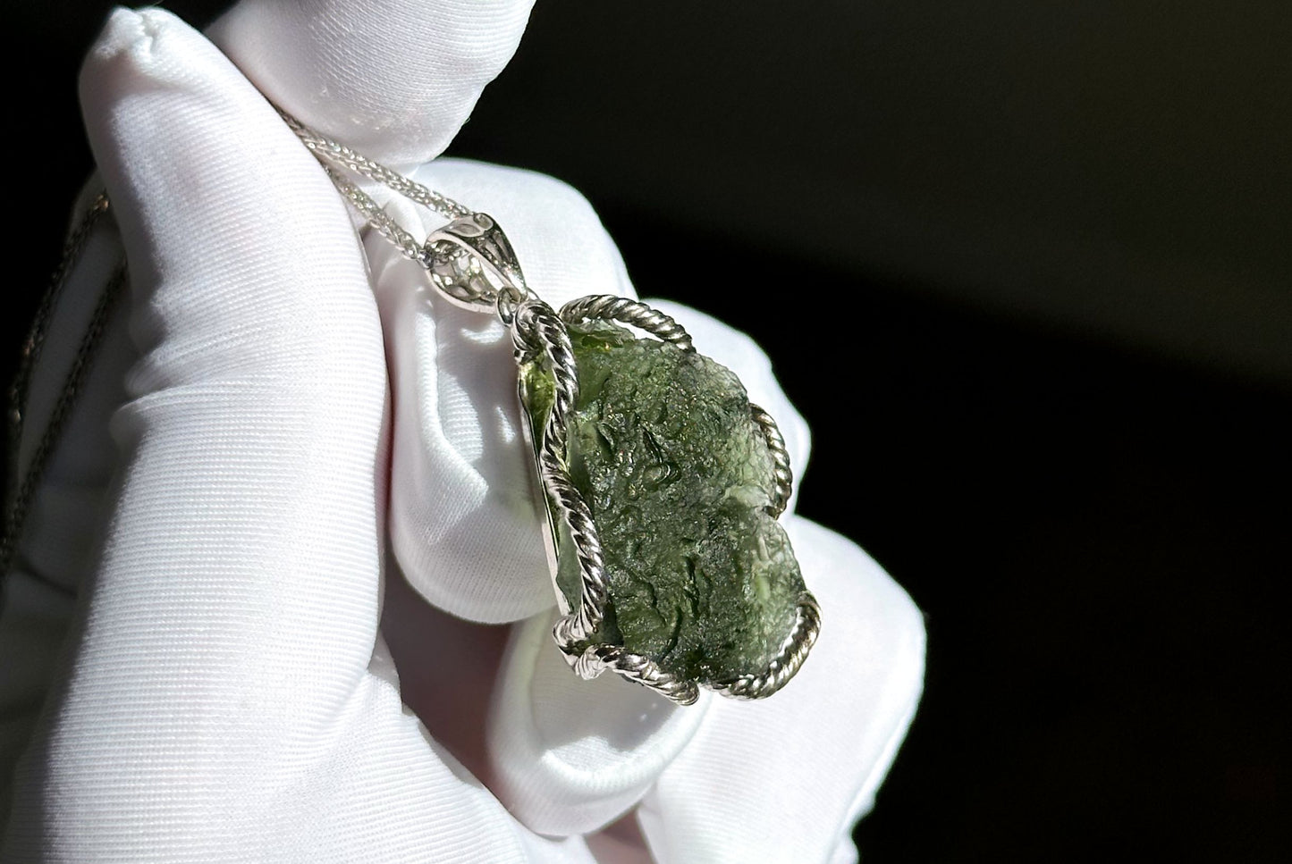10.99Grams, Authentic Raw Moldavite tektite Silver Warpped Pendant, Real Raw Moldavite Pendant, 天然稀有捷克陨石原石手工包纯银吊坠