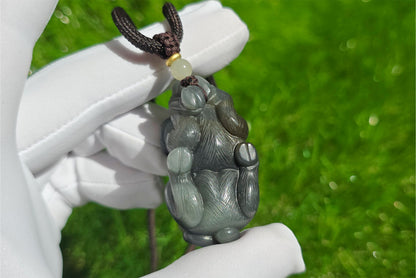 Certified Natural Loulan Tricolor Nephrite Jade Hand-Carved Ox Pendant, 天然楼兰三色和田玉手工雕刻牛吊坠（扭转乾坤）