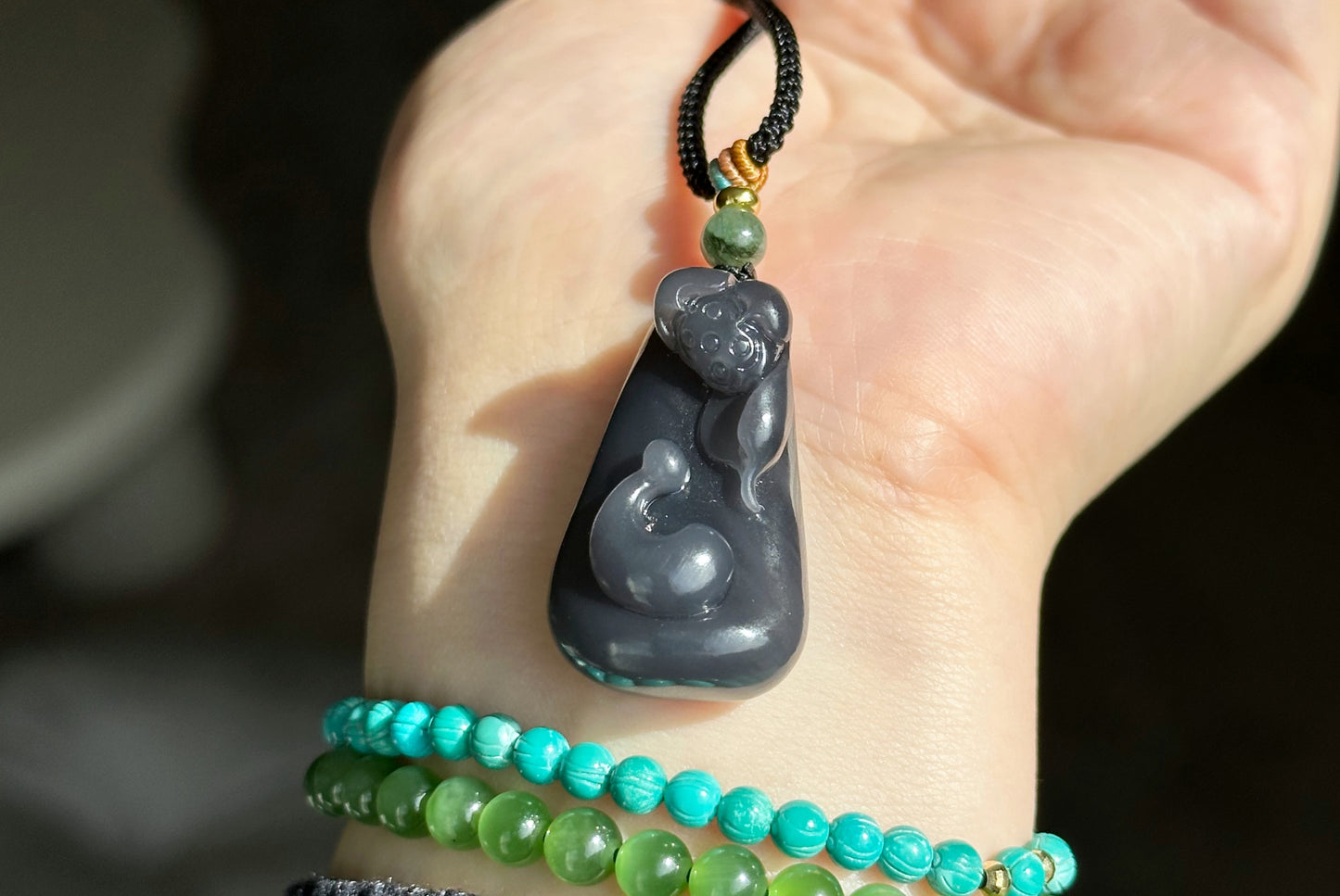 Certified Natural High-Quality Imperial Purple Nephrite Jade Hand-Carved Enlightenment Pendant, 天然帝王紫和田玉手工雕刻悟道莲花吊坠