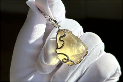 14.526Grams, Natural Authentic Libyan Desert Glass Tektite Silver Wrapped Pendant, Raw Libyan Desert Glass Pendant, 天然利比亚黄金陨石原石吊坠