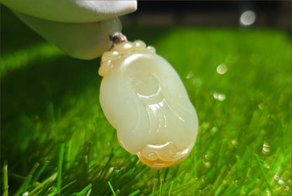 Certified Natural Qiemo Sugar-White Nephrite Jade Hand-Carved Caishen God of Wealth Pendant, 天然且末糖白天地糖手工雕刻财神吊坠